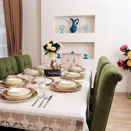 King Apartment *