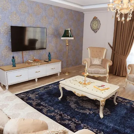 King Apartment *