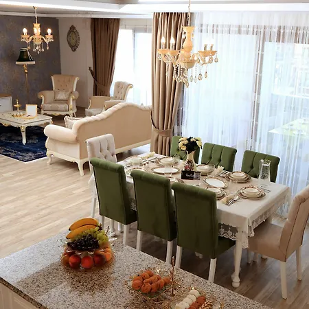 King Apartment *